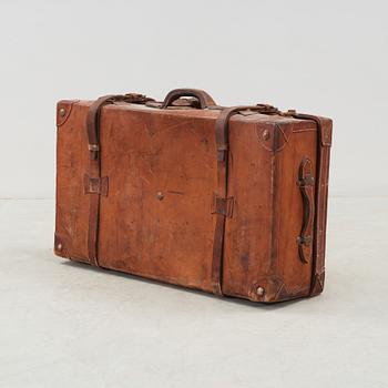 KOFFERT,1900-talets flörsta hälft.