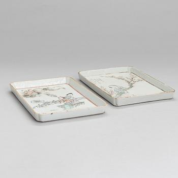 TARJOTTIMIA, 2 kpl, posliinia, Kiina 1900-luvun alku.