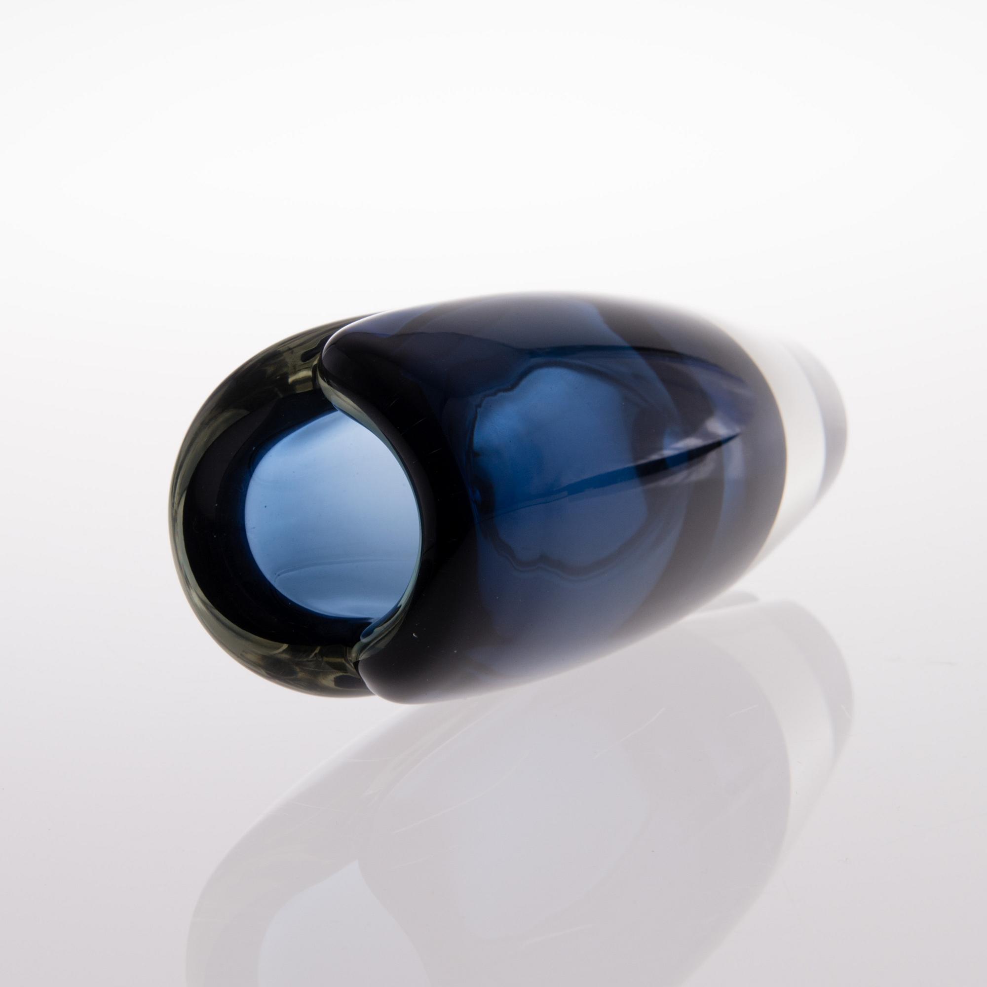 KAJ FRANCK, vas, signerad K. Franck, Nuutajärvi Notsjö och daterad -61.