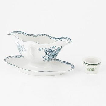 Matservis, 88 delar, flintgods, "Grön Anna", Rörstrand, varierande åldrar.