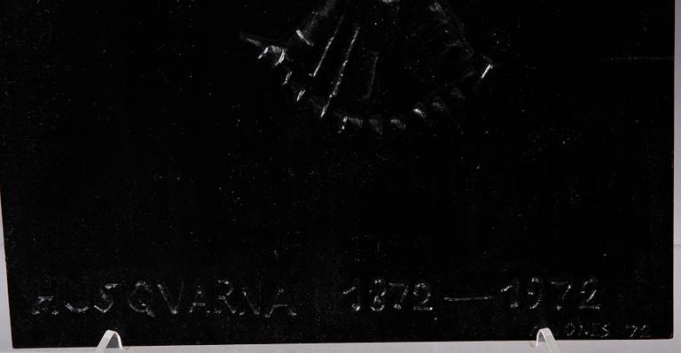 ARNE JONES, väggrelief, gjutjärn, Husqvarna.