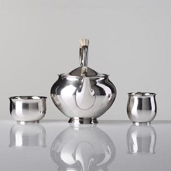 Harald Nielsen, teservis, tre delar, för Georg Jensen, Köpenhamn 1945-77, sterling.