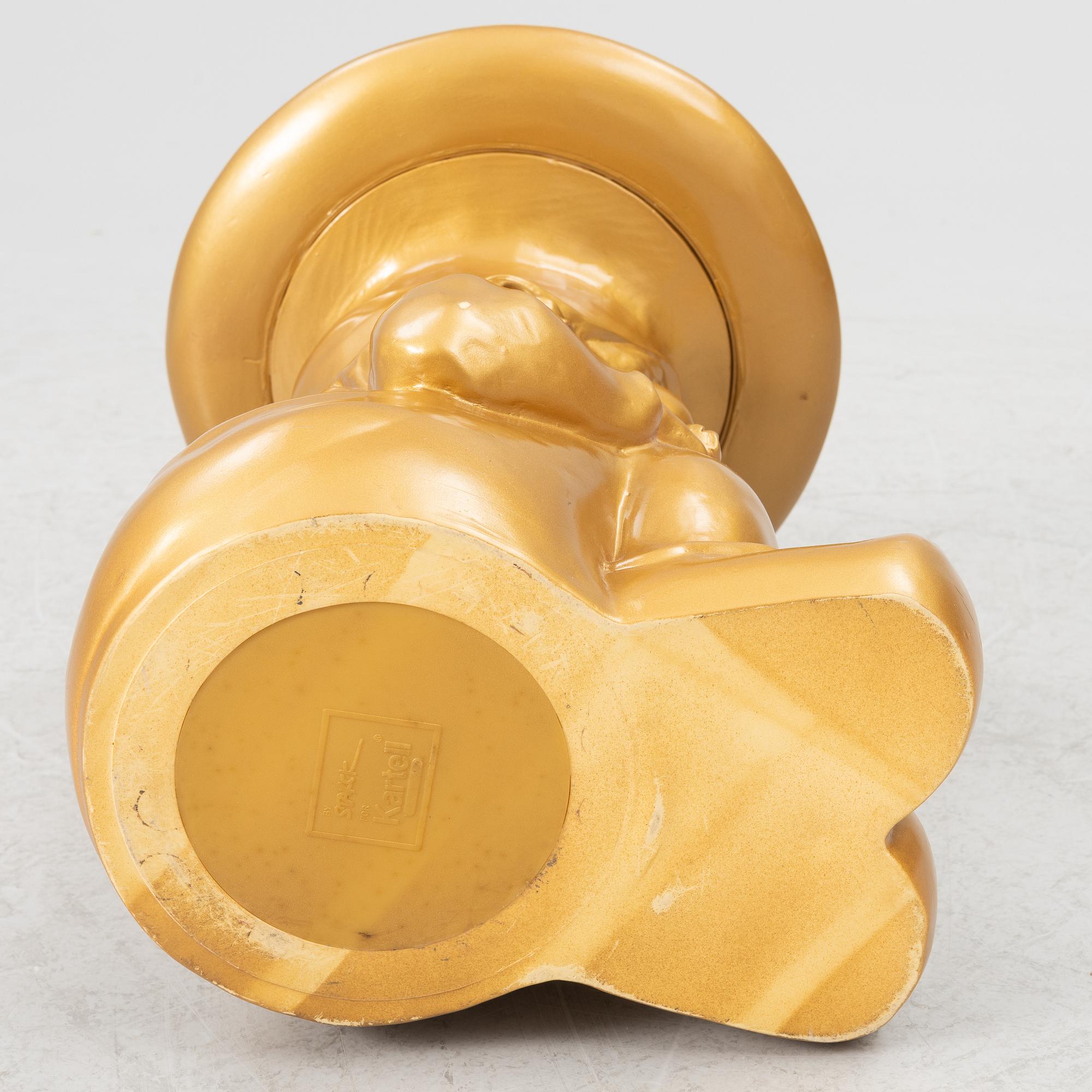 Philippe Starck, pall/sidobord, "Napoleon", Kartell.