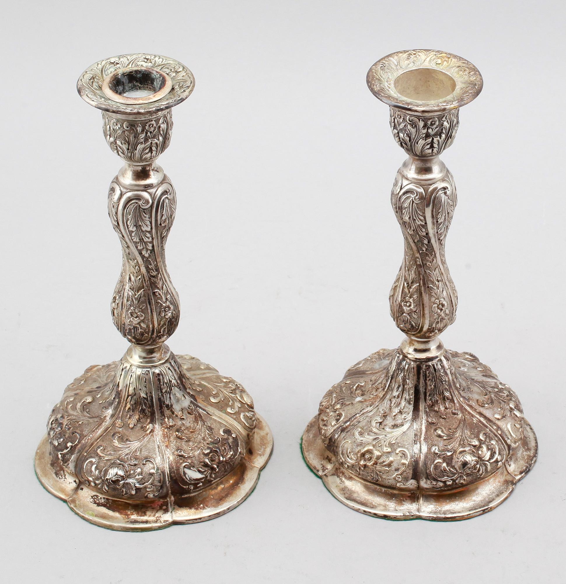 LJUSSTAKAR, 1 par, silver 830, 1900-talets första hälft.
