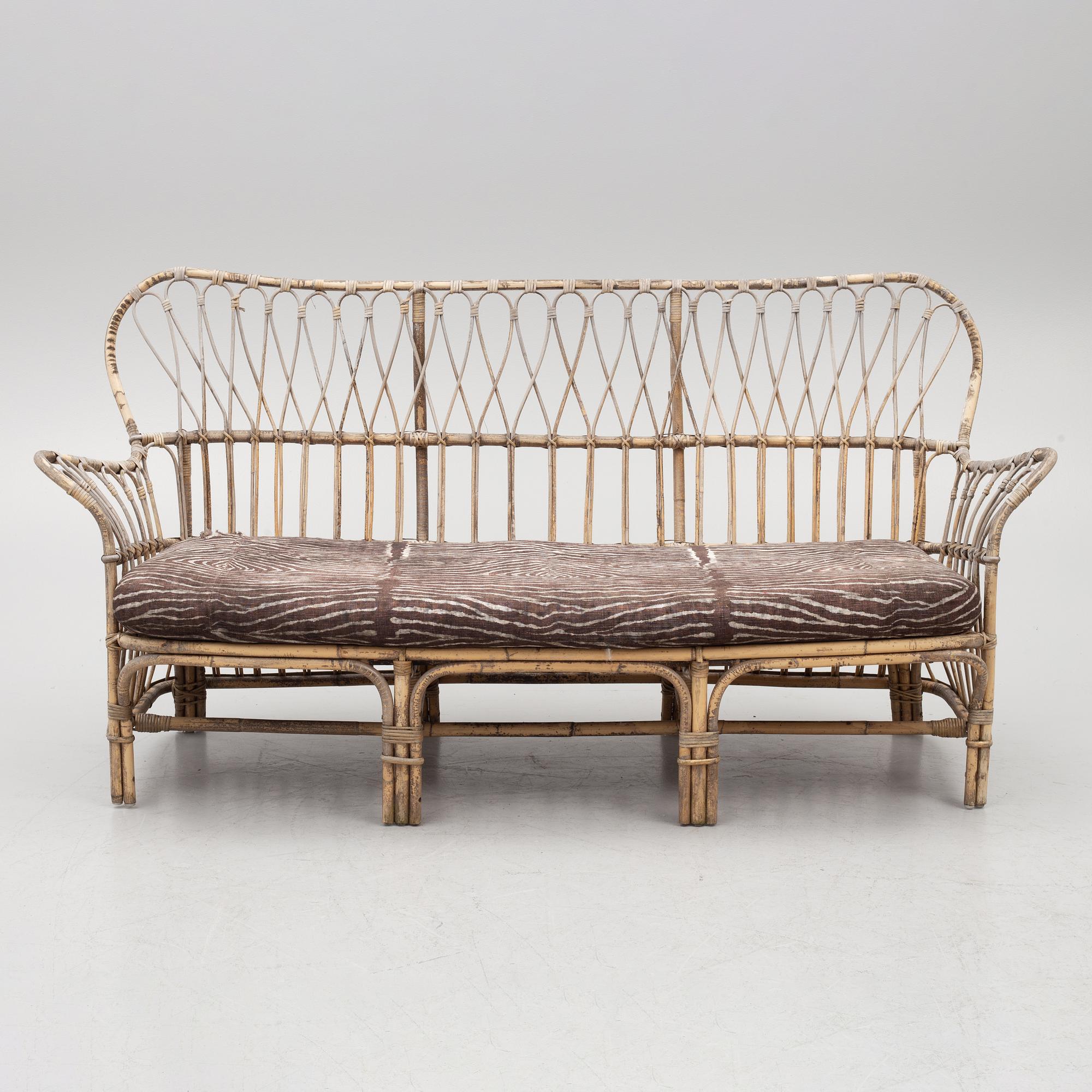 Josef Frank, soffa, "311", Firma Svenskt Tenn.