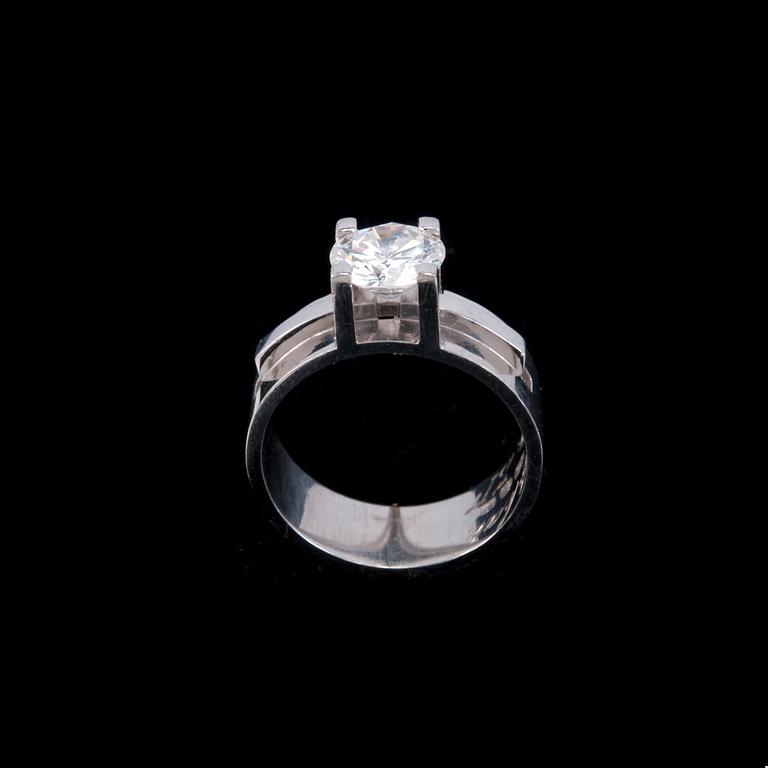 RING, briljantslipad diamant 1,62 ct si1. SJL serifikat.