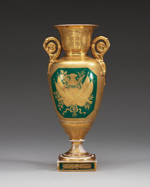 A Russian Empire vase, 19th Century.