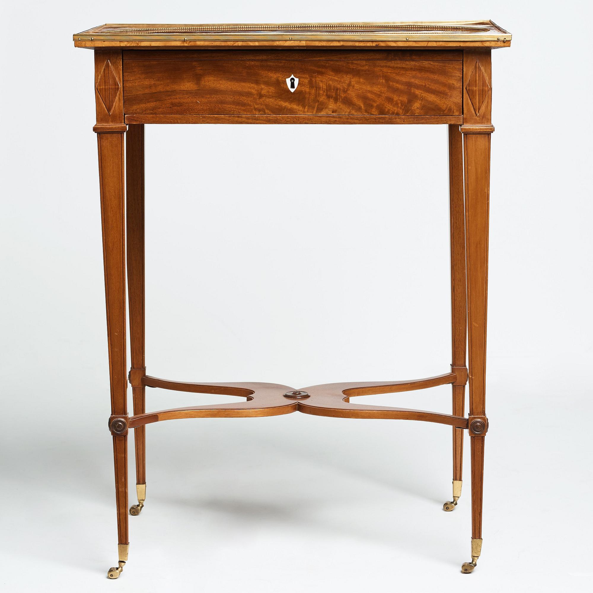 BORD, av Fredrik August Eckstein (mästare i Stockholm 1794-1814), sengustavianskt.