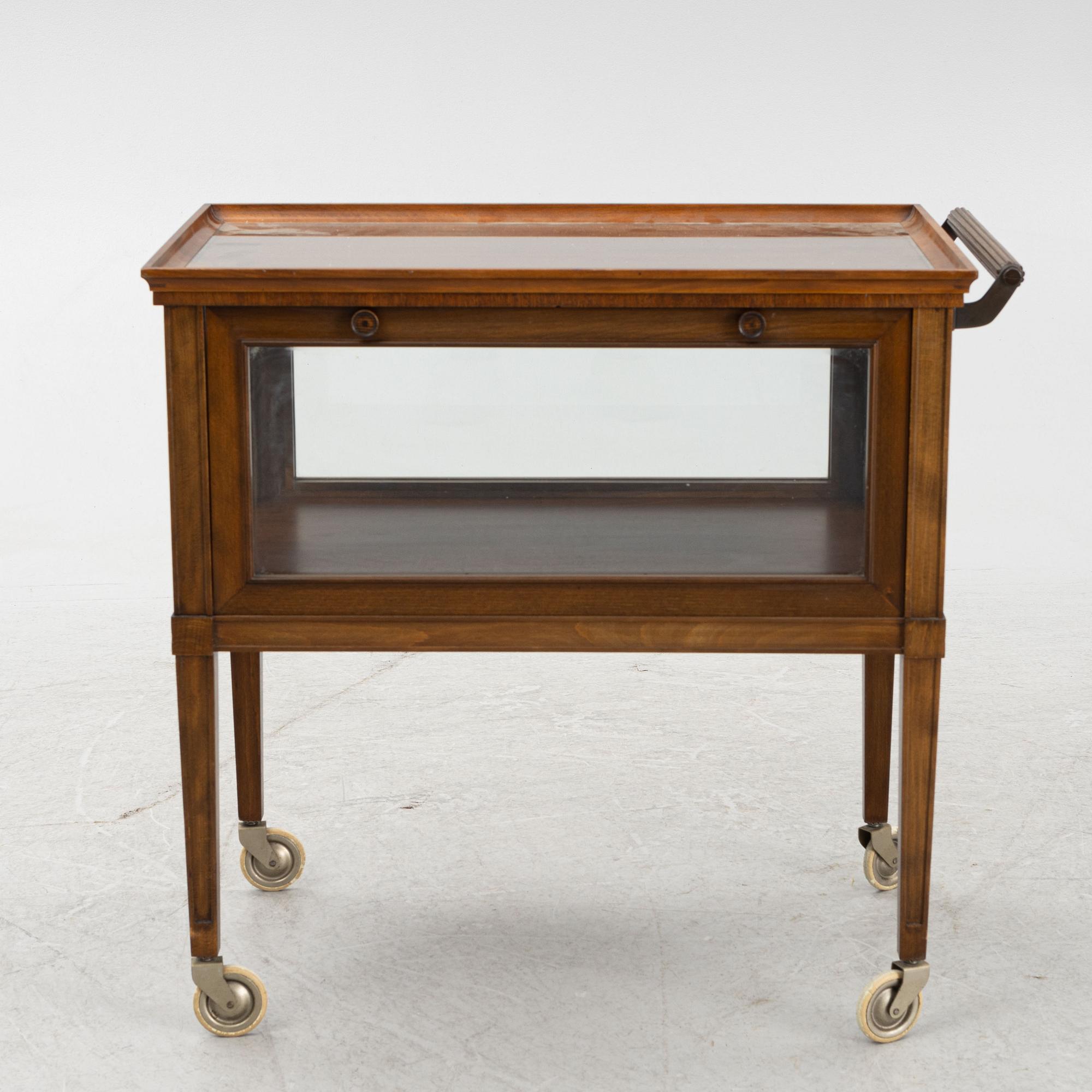 Serveringsvagn, 1900-talets mitt.