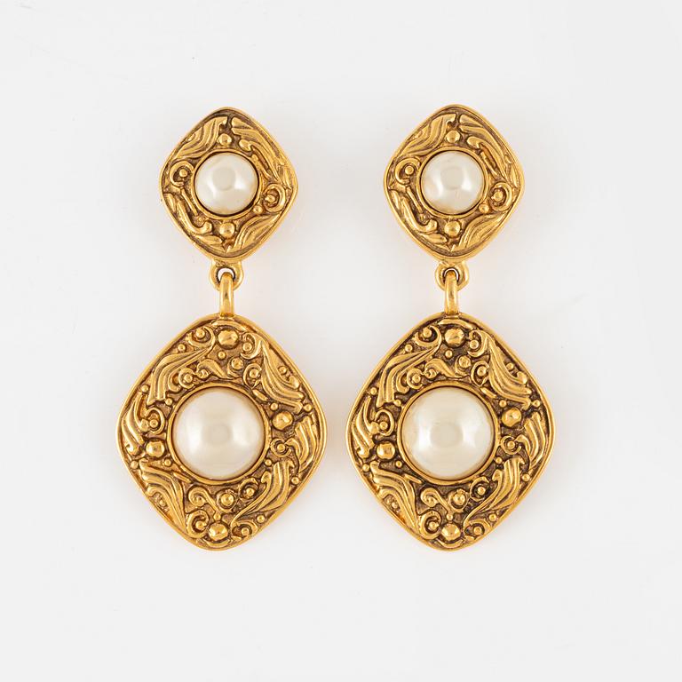 Chanel, earrings, 1990/1991.
