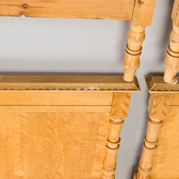 Yrjö Blomstedt, Sängynpäädyt, avohylly ja seinähylly 1898.