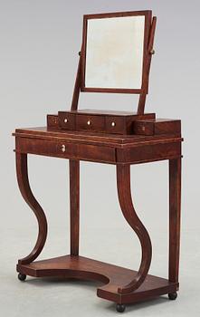 SMINKBORD, Karl Johan, 1800-talets första hälft.