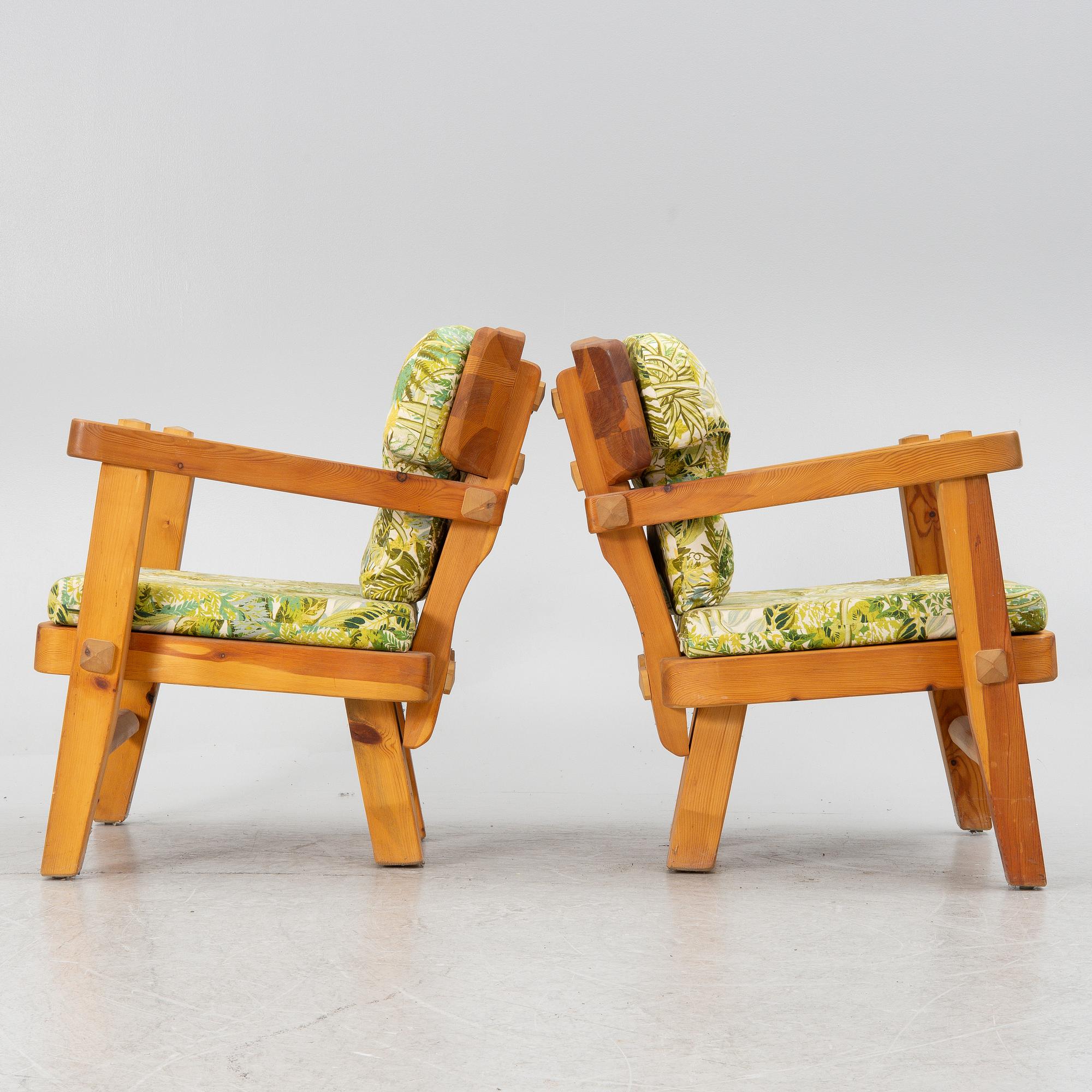 Stig Sandqvist, armchairs, a pair, Vemdalia/Sandqvists. Second half of the 20th century.
