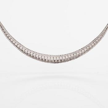 A 14K white gold necklace. Finnish import marks 1979.