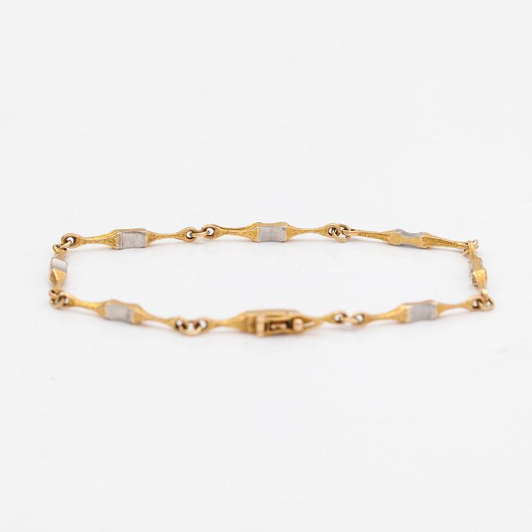 Björn Weckström, a 14K gold and platinum  bracelet 'Arabesque' for Lapponia 1999.