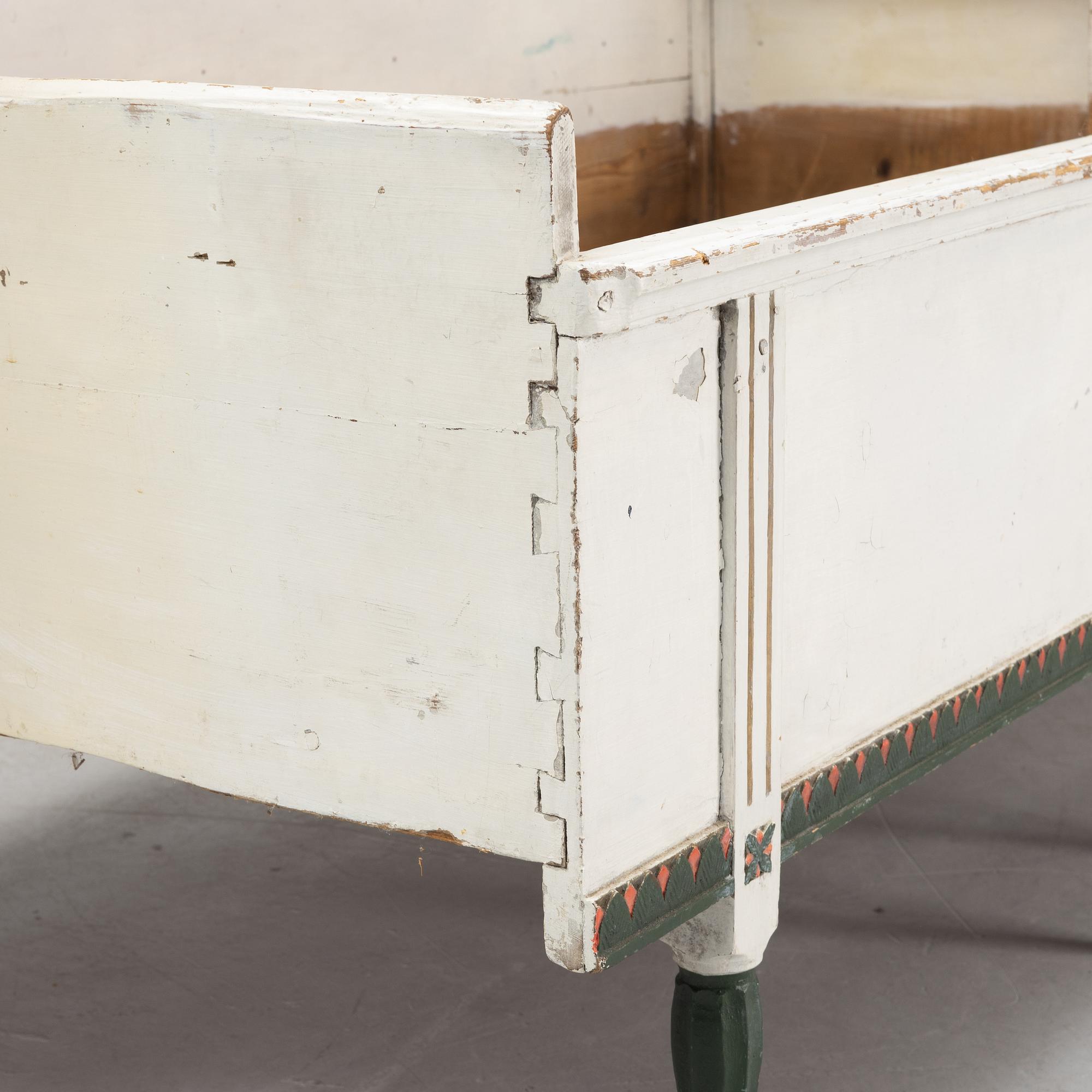 Soffa/ utdragssoffa, gustaviansk, Ångermanland, 1800-talets början.