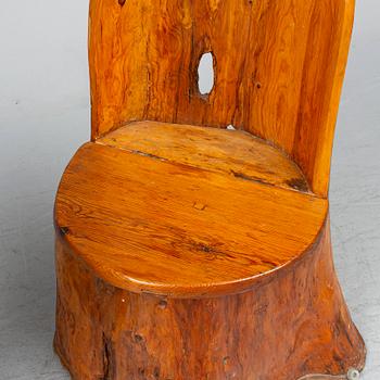 STUBBSTOLAR 2 st och BORD, 1900-tal.