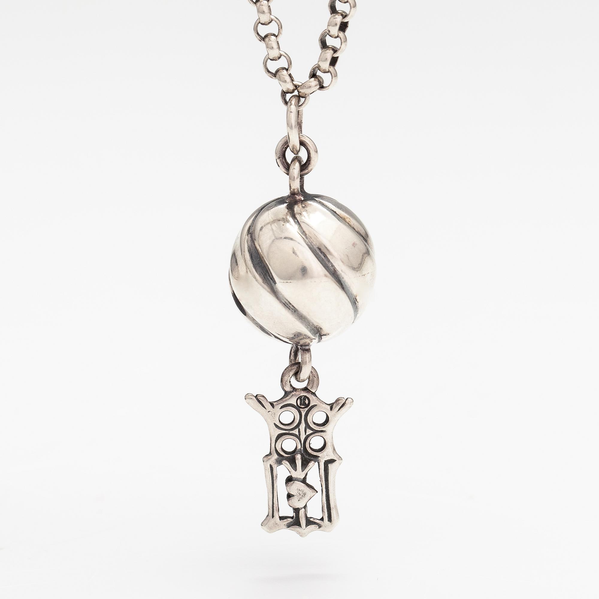 HALSBAND, sterling silver, Kalevala koru, Helsingfors 1993.