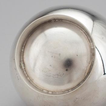 A jug designed by Sylvia Stave for C.G. Hallberg, 1930's.