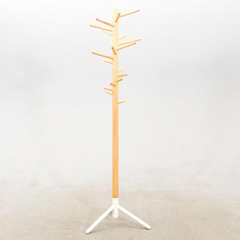 Anna-Maija Jaatinen coat rack model 160, Artek, designed in 1964.