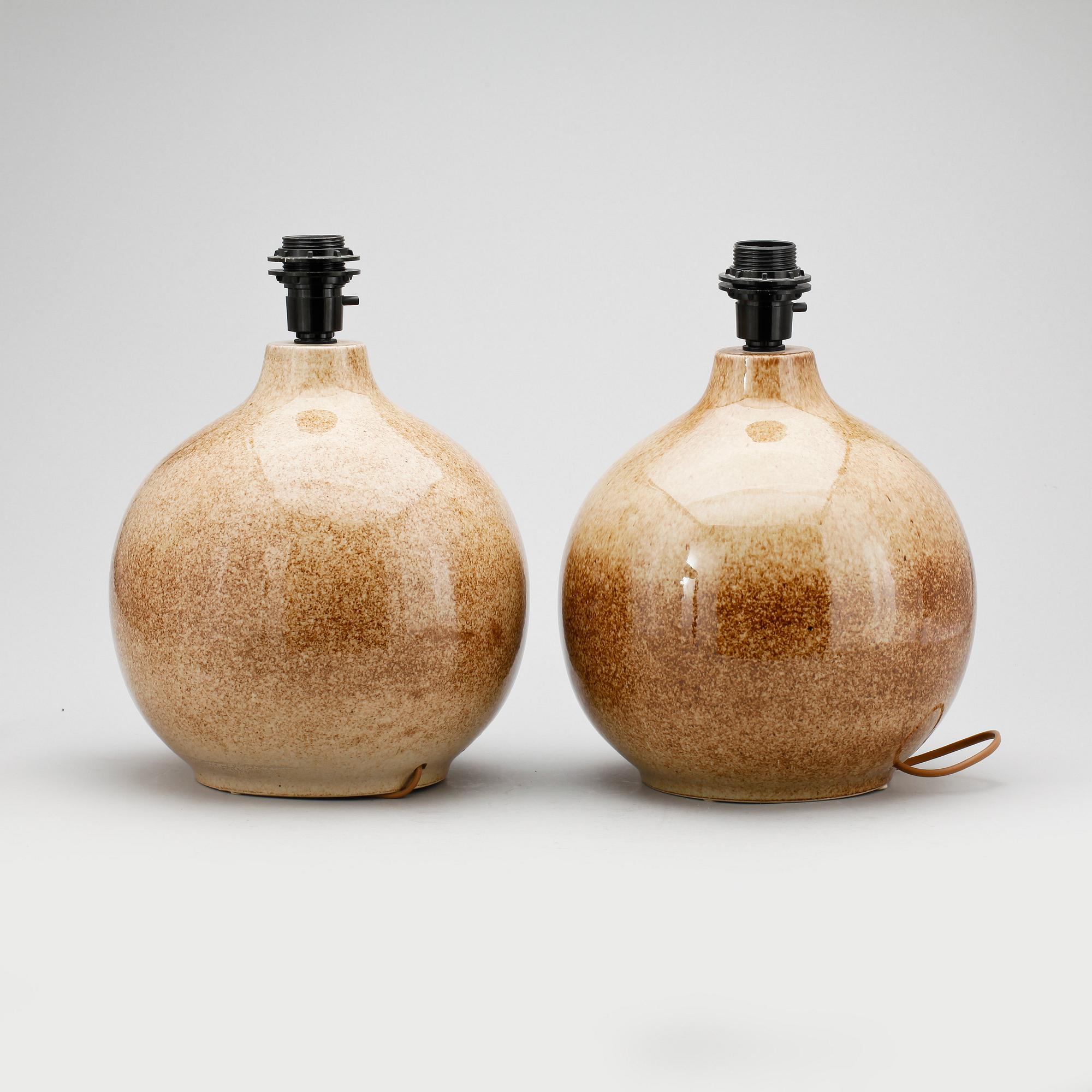 BORDSLAMPOR, ett par, Stålhane Designhuset. 1900-talets andra hälft.