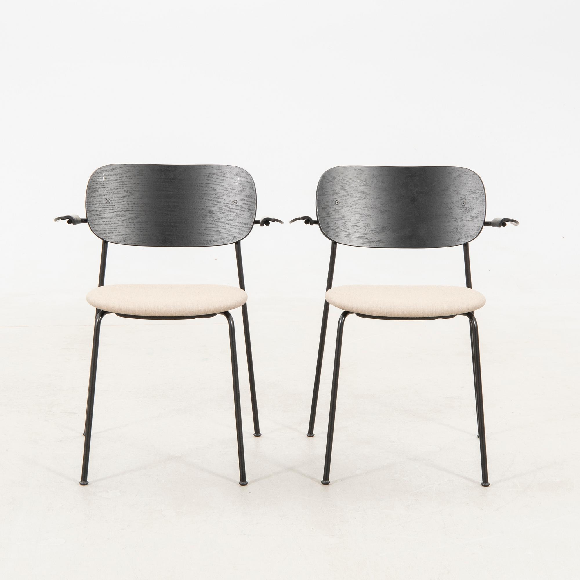 Norm Architects karmstolar 3 st "Menu Co" före Audo Copenhagen samtida.