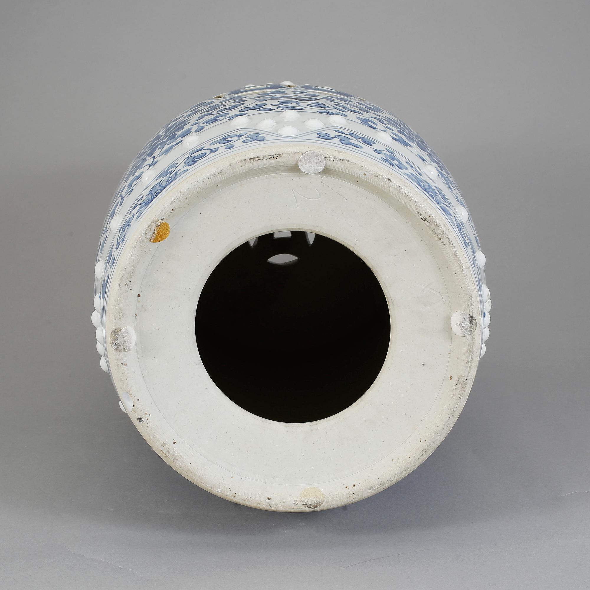TRÄDGÅRDSPALL, porslin, Kina, 1900-tal.