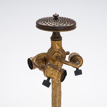 Tiffany Studios, "Dragonfly and Pony base" bordslampa, New York ca 1900.