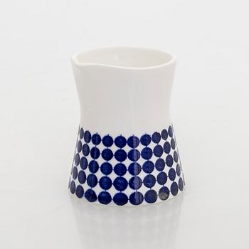 Stig Lindberg, Astiaston osia, 14 kpl, "Adam", luuposliinia Gustavsberg, Ruotsi, 1900-luvun puoliväli.