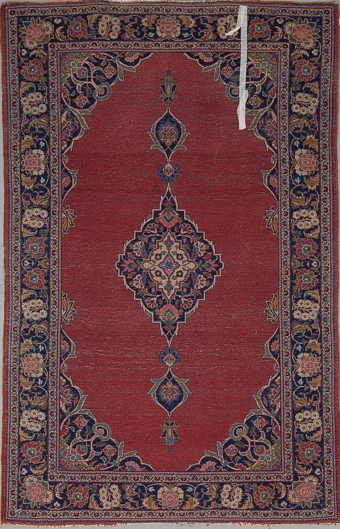 A CARPET, Keshan, semlan antique, 168x107 cm.