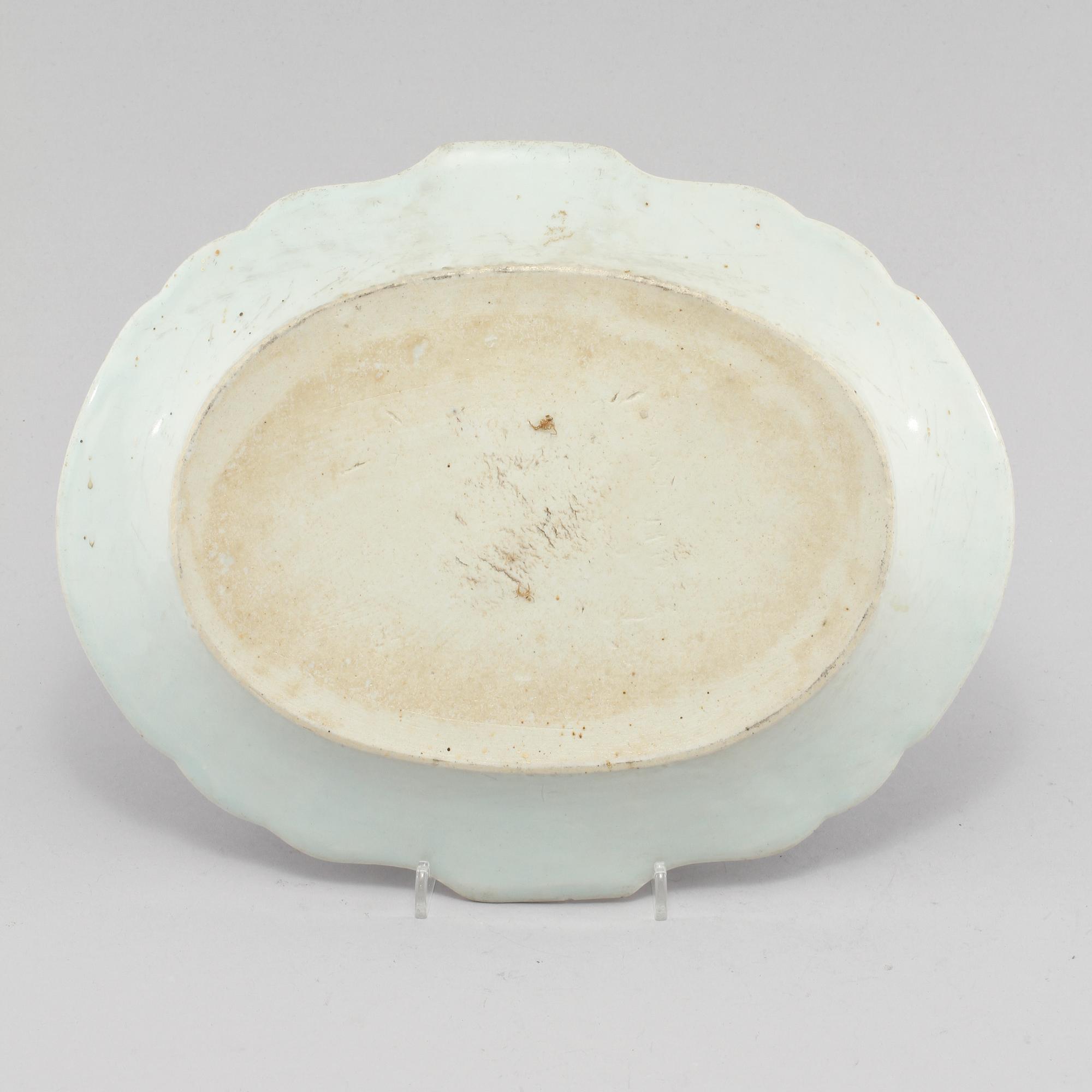 STEKFAT, porslin, Kina, 1700-tal.