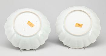 SKÅLAR, ett par, kompaniporslin. Qing dynastin, Qianlong (1736-95).