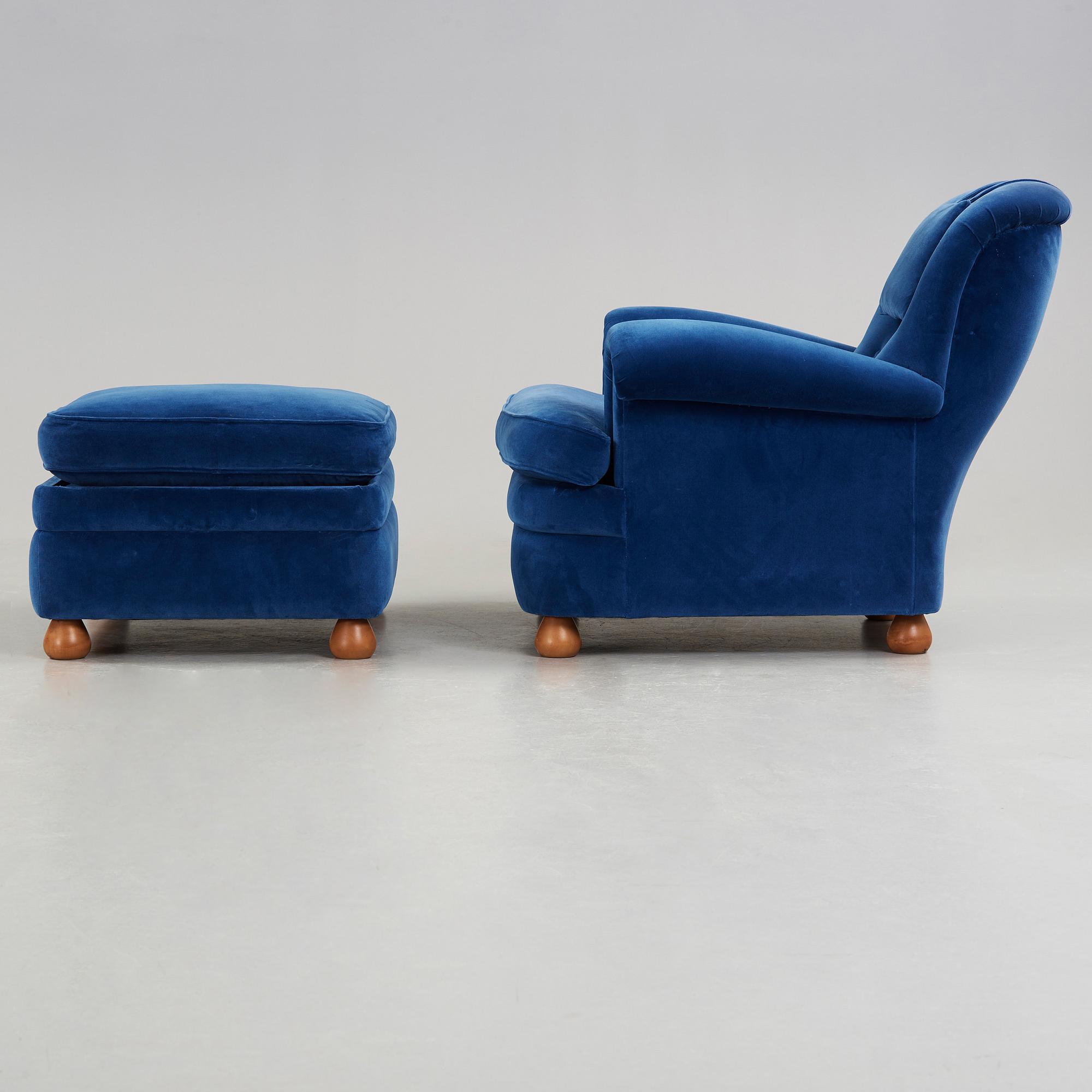 JOSEF FRANK, fåtölj med fotpall, Firma Svenskt Tenn, modell 336.