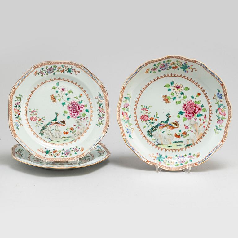 Three 'Double Peacock' dishes, Qing dynasty, Qianlong (1736-95).