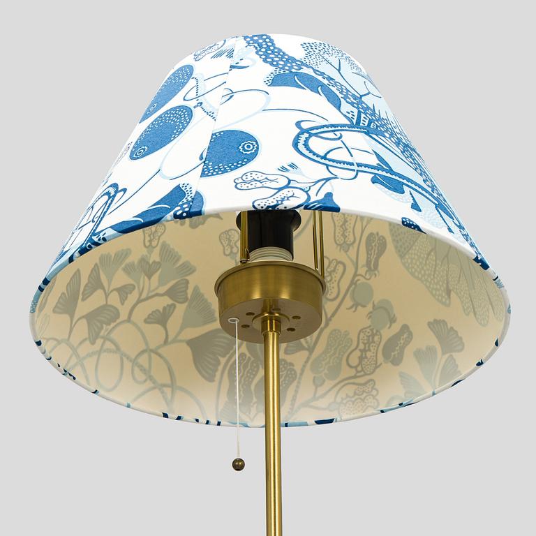 Josef Frank, lattiavalaisin, malli 2326, Firma Svenskt Tenn.