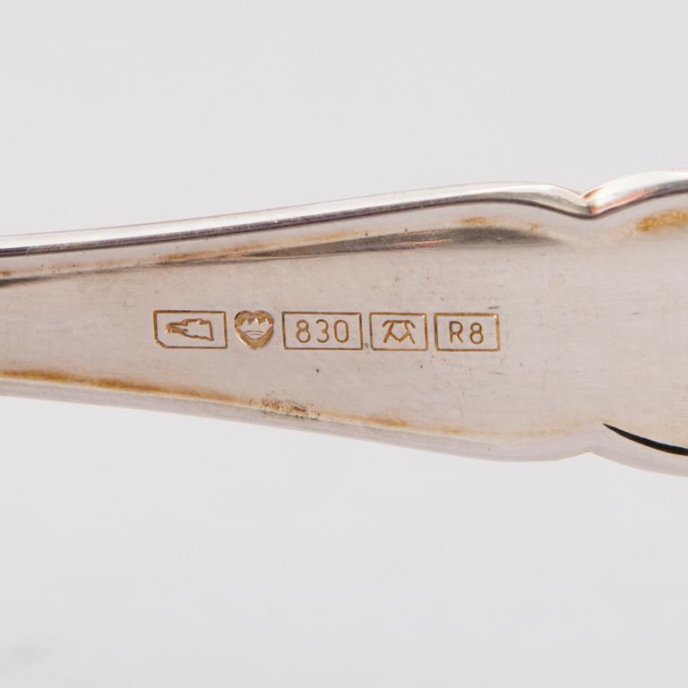 BESTICKUPPSÄTTNING, 51 delar, silver "Chippendale", 1900-talets slut.