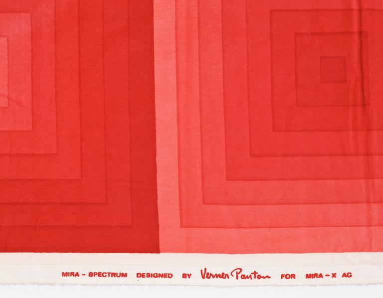 CURTAINS, 3 PIECES, AND SAMPLERS, 4 PIECES. Cotton velor. A variety of light red nuances and patterns. Verner Panton.