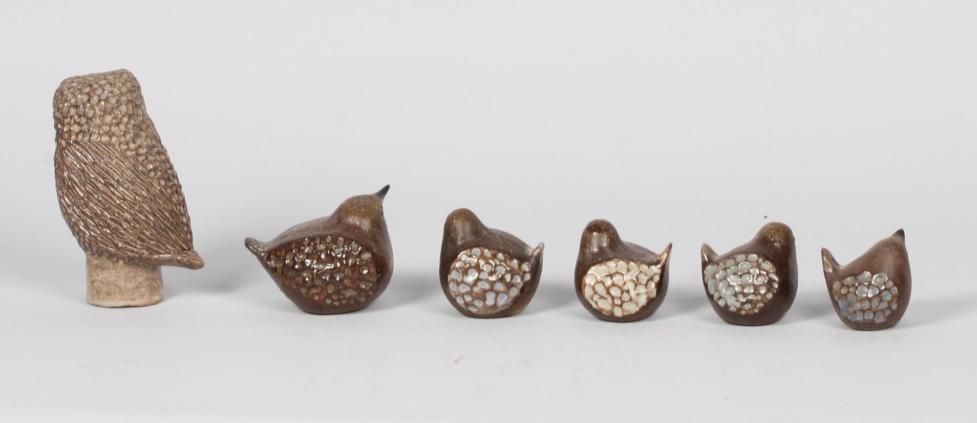 FIGURINER, 6 st, keramik, Bengt Wall, Trosa. 1960-tal. Sign B. Wall.