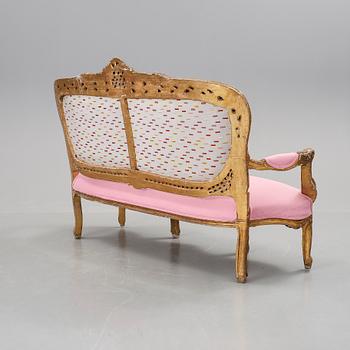 SOFFA, rokokostil, 1900-talets första hälft.