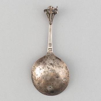 A Swedish silver spoon, mark of Hans Wiggman, Kalmar (1712-61).