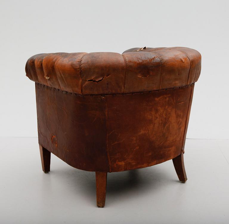 FÅTÖLJ, Chesterfield, 1900-talets första hälft.