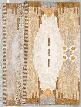 MATTA, rölakan, "Örbyhus", Ingegerd Silow, signerad IS, 1900-talets andra hälft. Ca 230 x 168 cm.