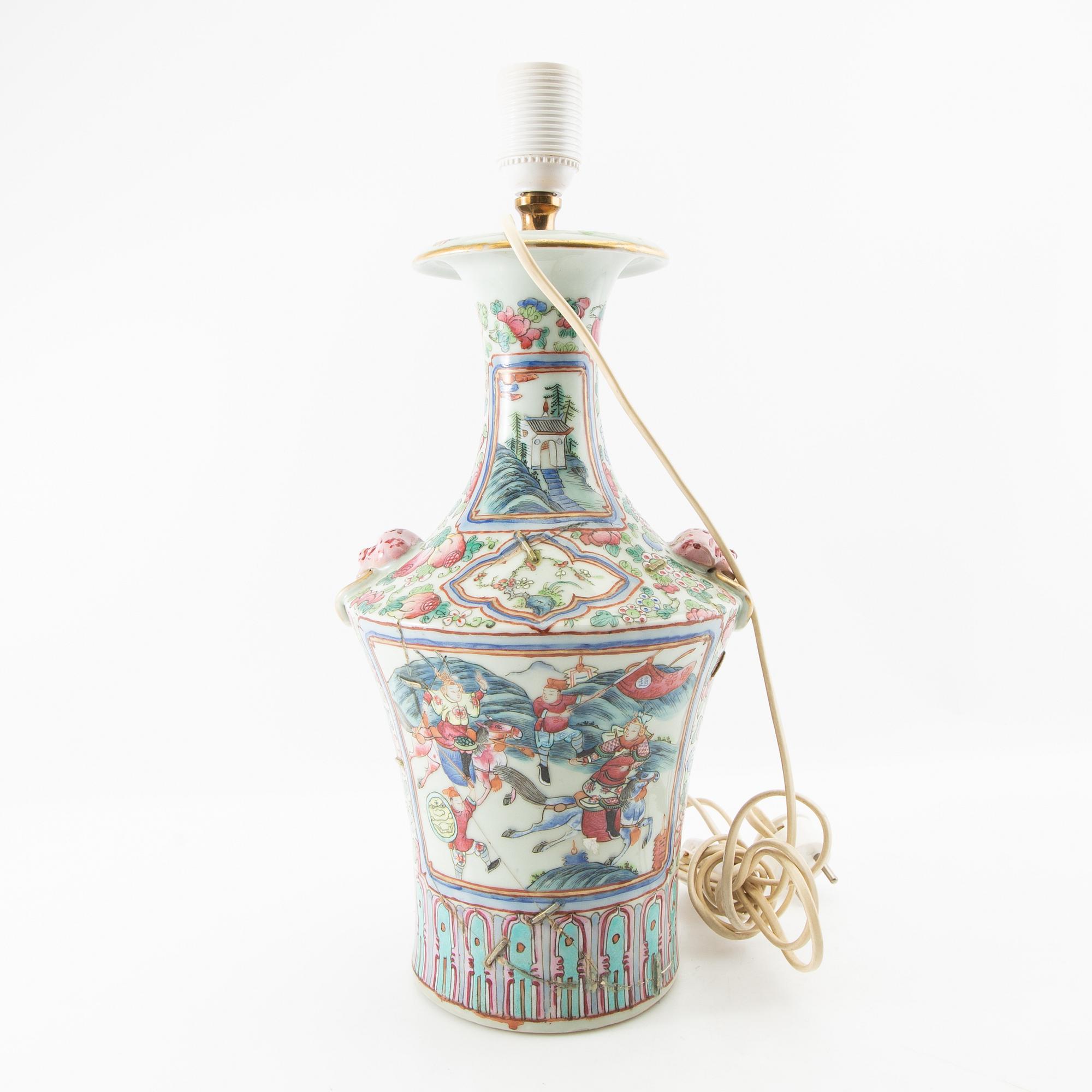 Vas/Lampa Kina  1800-tal  porslin.