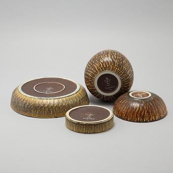 Two dishes, one bowl and one pot, designed by Gunnar Nylund for Rörstrand, 1950/60s.