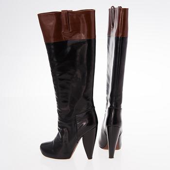 MARC JACOBS, A Pair of High Heel Boots, size 39.