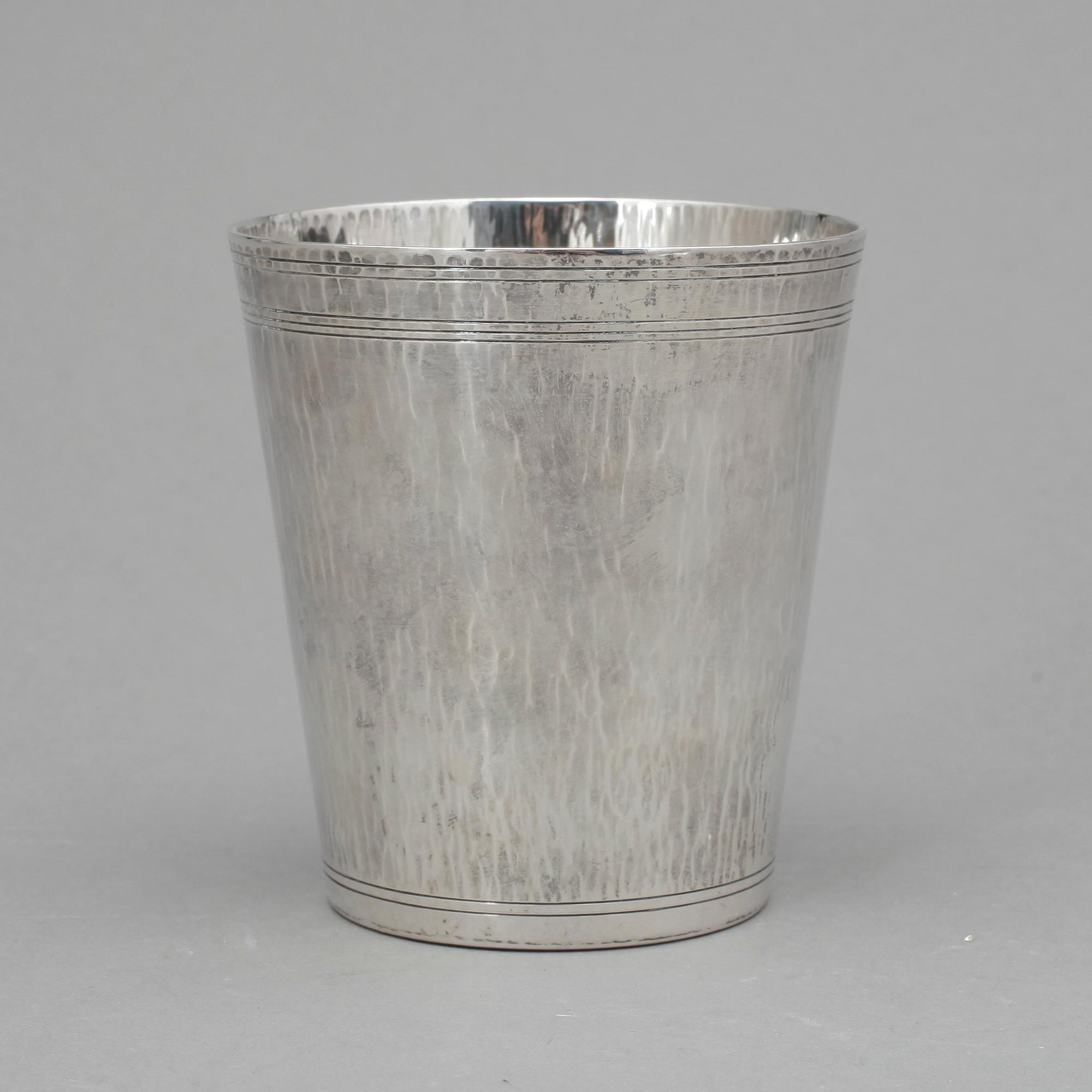 BÄGARE, silver, CG Hallberg, Stockholm, 1949. Vikt ca 235g.