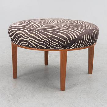 Josef Frank, a model 647 ottoman, Svenskt Tenn.
