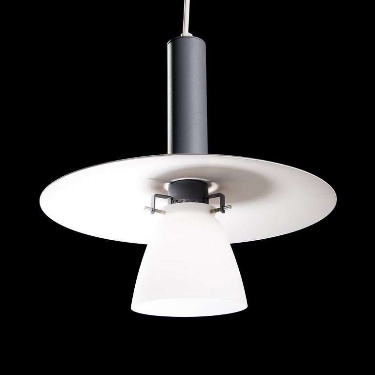 A 21st century hanging lamp for Luxo Boréns.