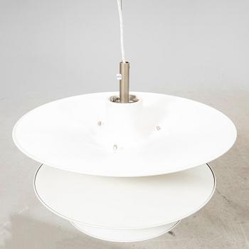 Poul Henningsen, taklampa, "Charlottenborg PH 6 1/2", Louis Poulsen, Danmark.