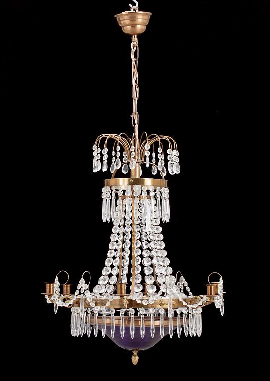 TAKKRONA, empirestil, 1900-talets andra hälft. Höjd ca 80 cm.